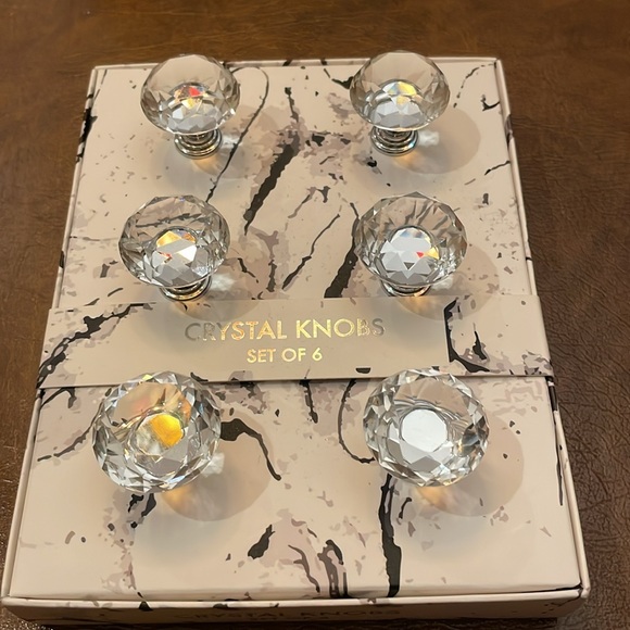 Isaac Jacobs crystal knobs set of 18 - Picture 5 of 10